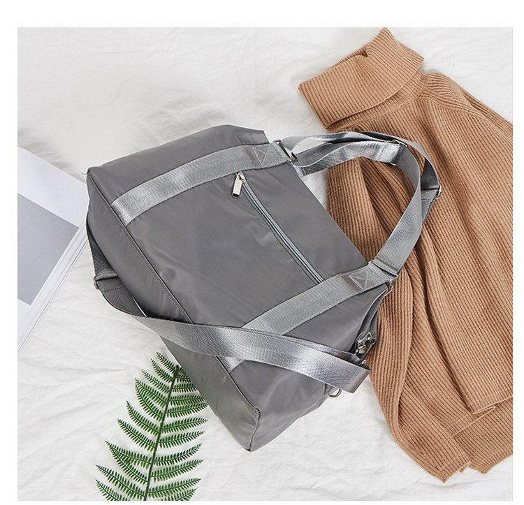 Women's Lightweight Portable Fitness & Travel Duffel Bag