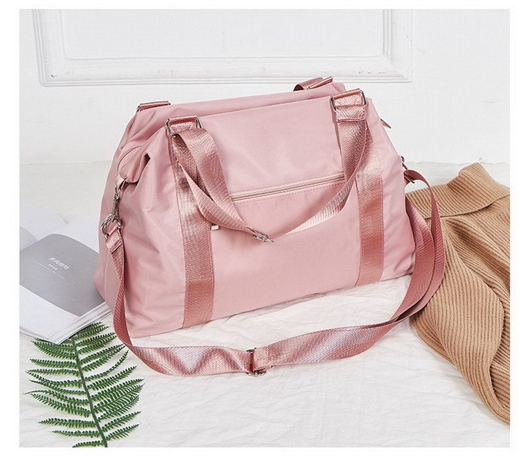 Women's Lightweight Portable Fitness & Travel Duffel Bag