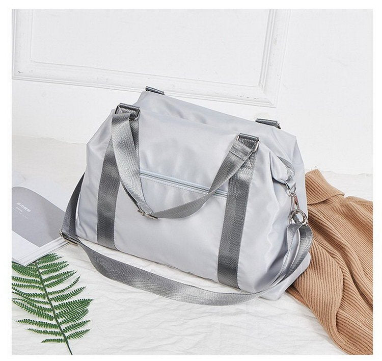 Women's Lightweight Portable Fitness & Travel Duffel Bag