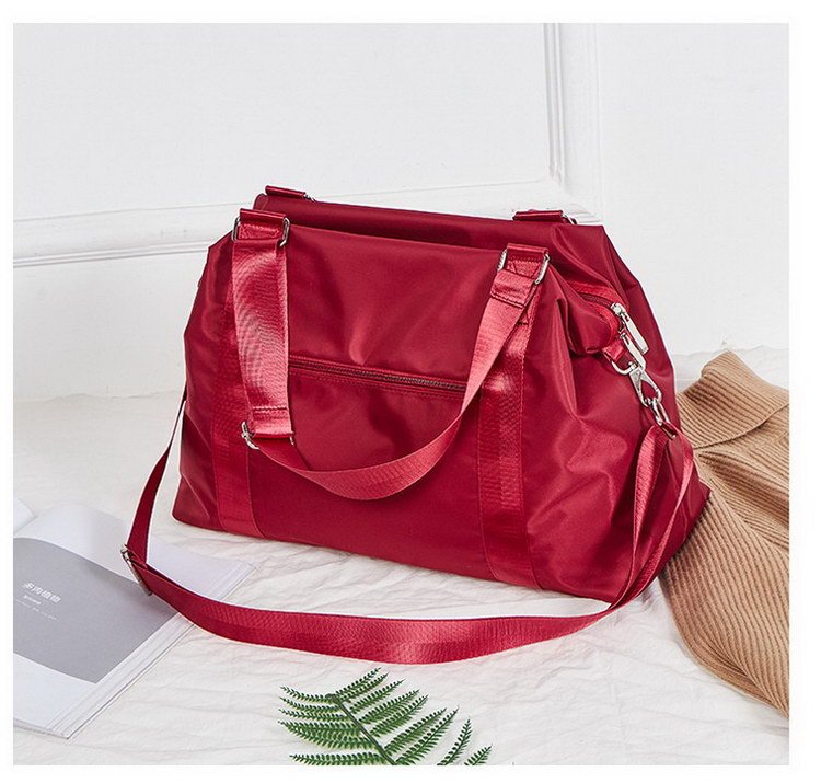 Women's Lightweight Portable Fitness & Travel Duffel Bag